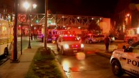 Choque de trenes. Unas 33 personas resultaron heridas cuando un tren de Norristown Line chocó con un vagón estacionado en 69th Street Transportation Center en...