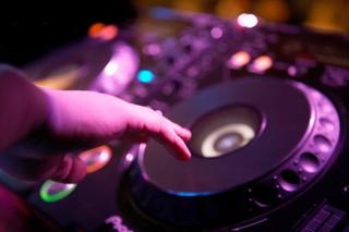 DJ_generic_blurb1