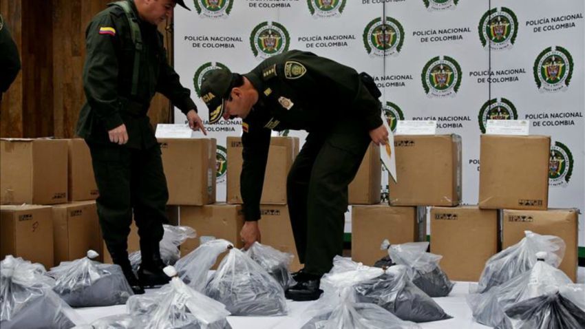 Decomisan-en-Colombia-y-Mexico-dos-toneladas-de-cocaina-como-tinta-de-impresoras-EFE-11078445ww