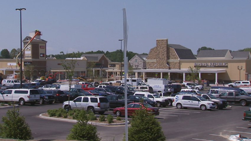 Gloucester-Premium-Outlets