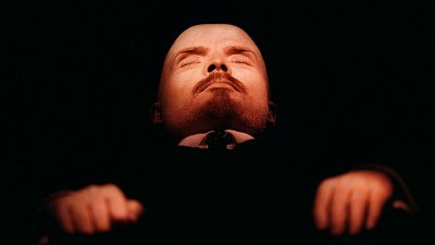 Reabren el mausoleo con el cuerpo embalsamado de Lenin