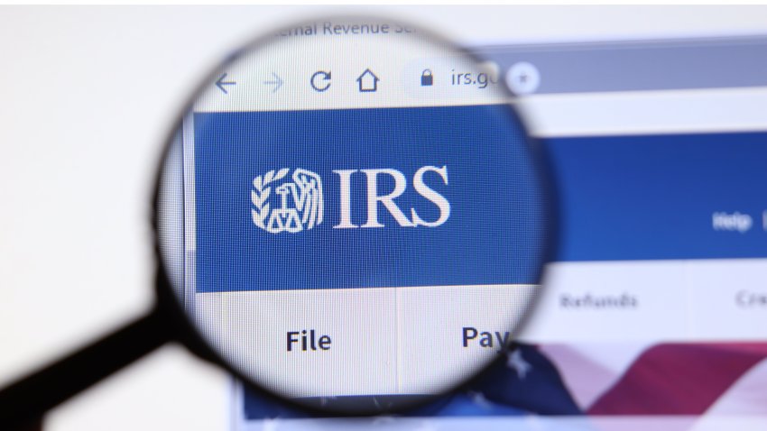 IRS da nueva oportunidad de reclamar cheques de ayuda por COVID-19