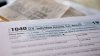 ¿Robaste o recibiste algún soborno?: IRS requiere pago de impuestos a criminales