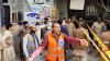 Bombazo en una mezquita deja al menos 56 muertos en Pakistán
