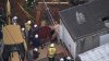 Rescate en zanja: sacan a trabajadores caídos en zanja en zona residencial