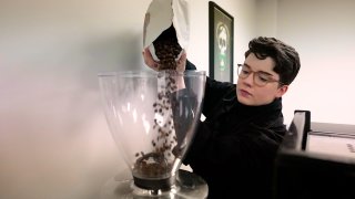 Morgan Eckroth pasó de ser una barista local a estrella en TikTok.