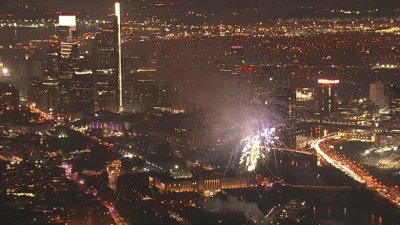 En video: espectáculo de fuegos artificiales en Filadelfia desde el aire