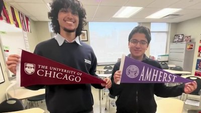 Estudiantes hispanos de NJ reciben importante beca para ir a la universidad