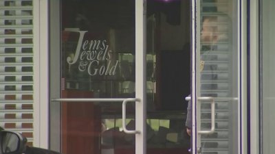 Dueño de una joyería dispara a un sospechoso durante atraco en el condado de Montgomery