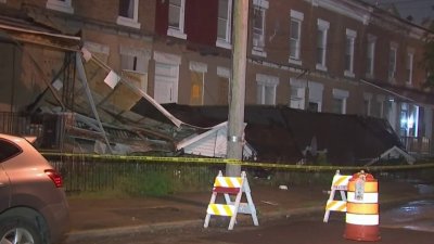 Techos de varias casas de hilera colapsan en Filadelfia