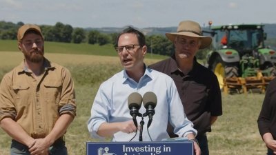 Shapiro impulsa plan de presupuesto agrícola en Lancaster