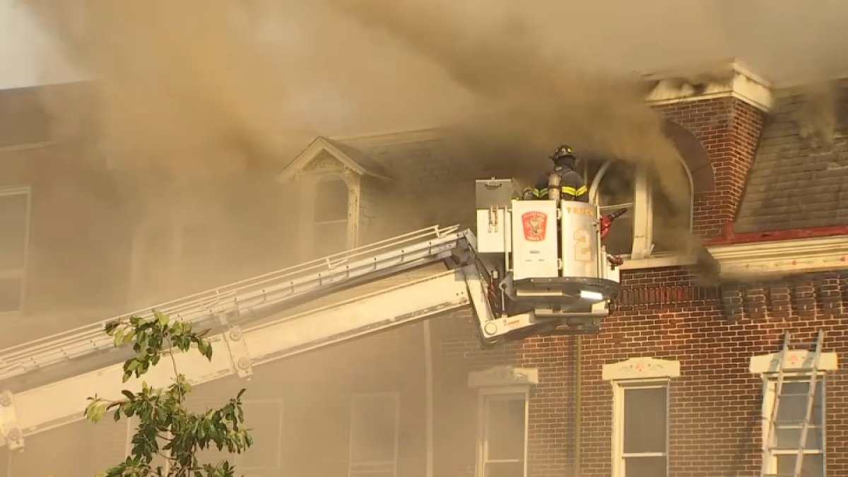 Pennsylvania: Veintena de desplazados en incendio de cuatro estructuras ...