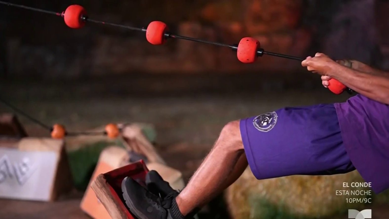 Adolfo quedó desterrado de La Isla Desafío Extremo de Telemundo