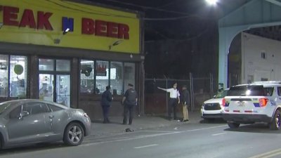 Mujer muere en tiroteo entre hombres en cervecería