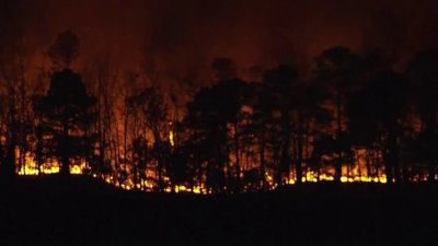 Realizan desalojados debido a incendios forestales en NJ