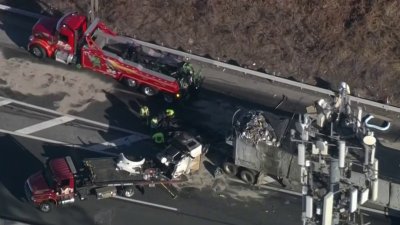 Aparatoso accidente obligó el cierre de la I-95 por horas y deja varios heridos