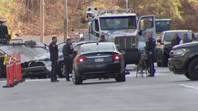 T62 Al Momento: rescate para sacar mujer de un auto en el río Schuylkill