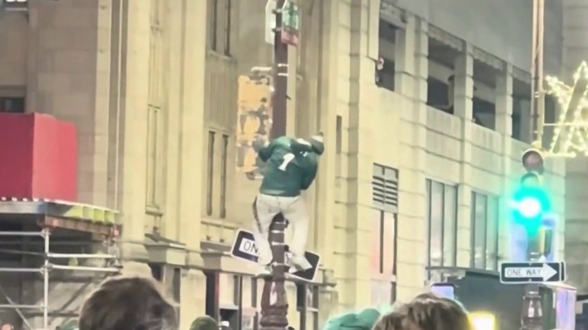 Caótica celebración de campeonato en Filadelfia