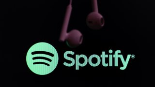 Spotify pagó 10.000 millones de dólares a la industria musical en 2024