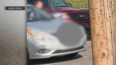 Mujer es arrestada por supuesto caso de indecencia