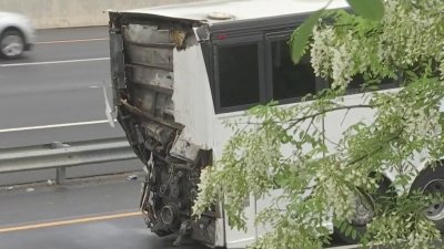 Treintena de personas heridas tras choque de autobuses en NJ