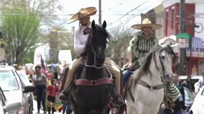 “Por favor consuman en los comercios pequeños”
