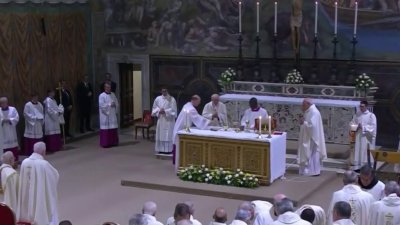 Todos los ojos sobre el papa León XIV