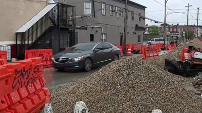 Dueños de negocios hacen reclamos por construcción que parece no tener fin en Filadelfia