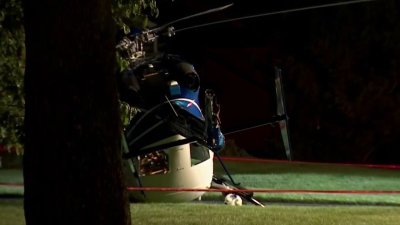 Helicóptero tiene que hacer aterrizaje de emergencia