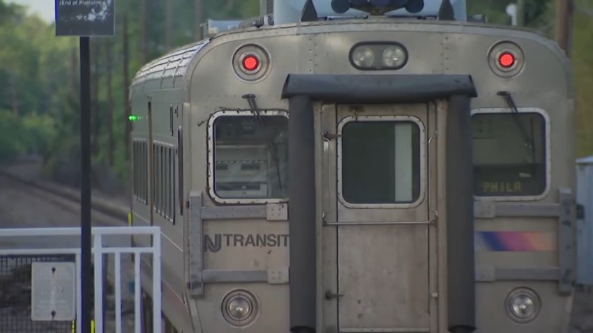nj transit train
