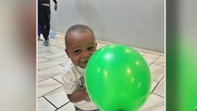 Buscan a sospechosos de arrollar a niño de dos años
