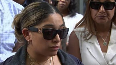 “Cuando escuché ‘culpable’, estaba feliz”, viuda habla tras veredicto por asesinato de oficial