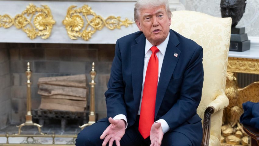Trump insiste en que redoblará redadas migratorias en ciudades con gobiernos demócratas