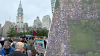 EN VIVO: Multitudes se reúnen en Filadelfia para la protesta ‘No Kings’