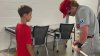 Padre e hijo hablan tras disputa con mujer por pelota en juego de los Phillies