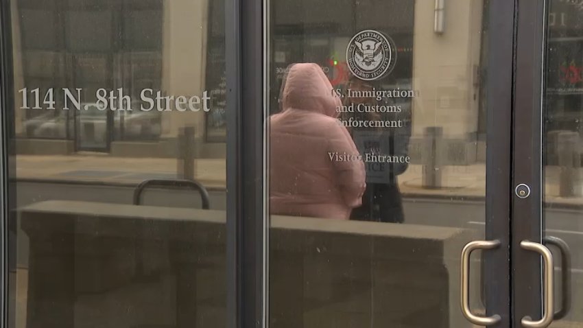 inmigrante oficina de ice filadelfia
