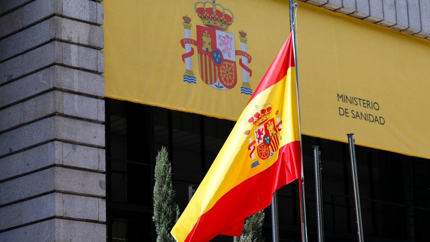 El Ministerio de Sanidad ha informado de que España acogerá en Canarias al crucero con un brote de hantavirus a petición de la Organización Mundial de la Salud (OMS). EFE/ Mariscal