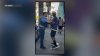 Video viral muestra a oficial de tránsito empujando a una persona