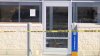 Mujer muere acribillada a tiros tras culminar su turno de trabajo en Walmart